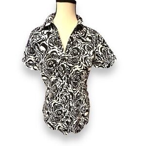 Women’s Black and White Rose Top Small S